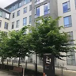 Joivy Affordable Thomas Street - Adults Only *