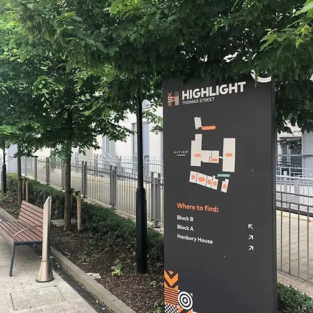 Joivy Affordable Thomas Street - Adults Only شقة *