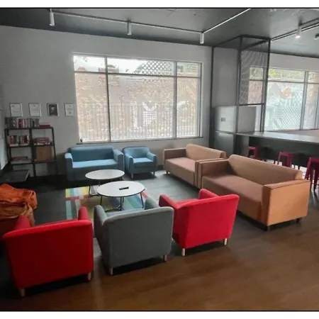 Joivy Affordable Thomas Street - Adults Only Apartamento