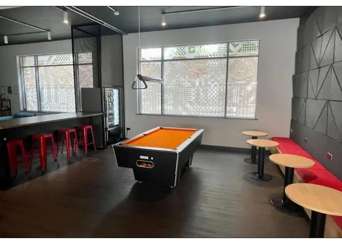 Joivy Affordable Thomas Street - Adults Only Apartamento